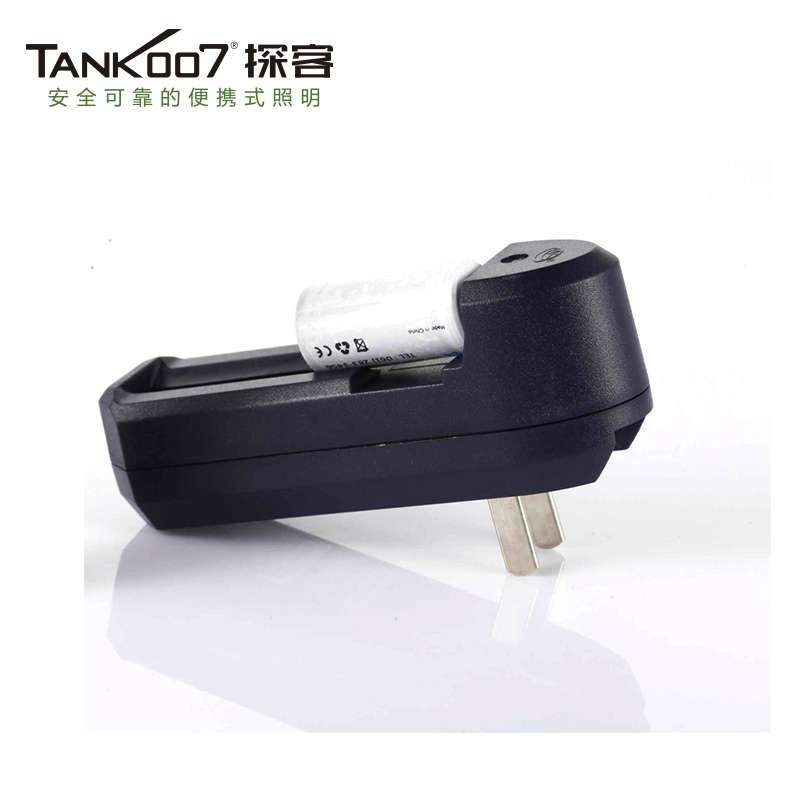 1561512441659781.jpg 鋰電池萬(wàn)能單充.jpg